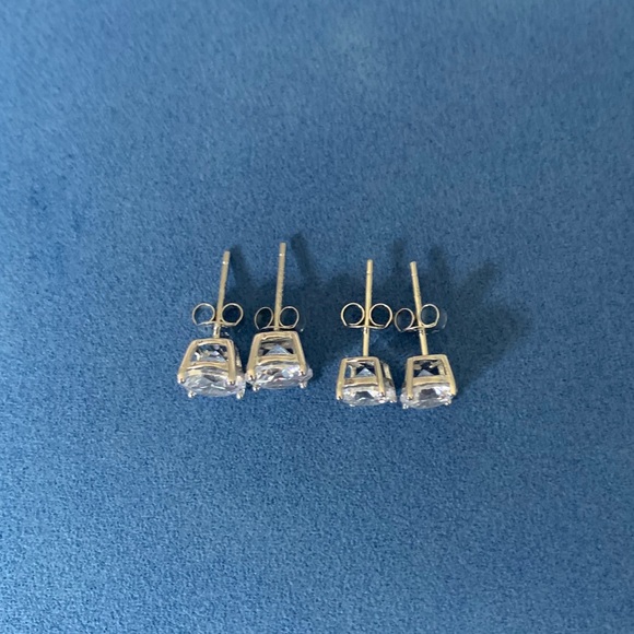 NWOT Sterling Silver Stud Earrings - Picture 4 of 6